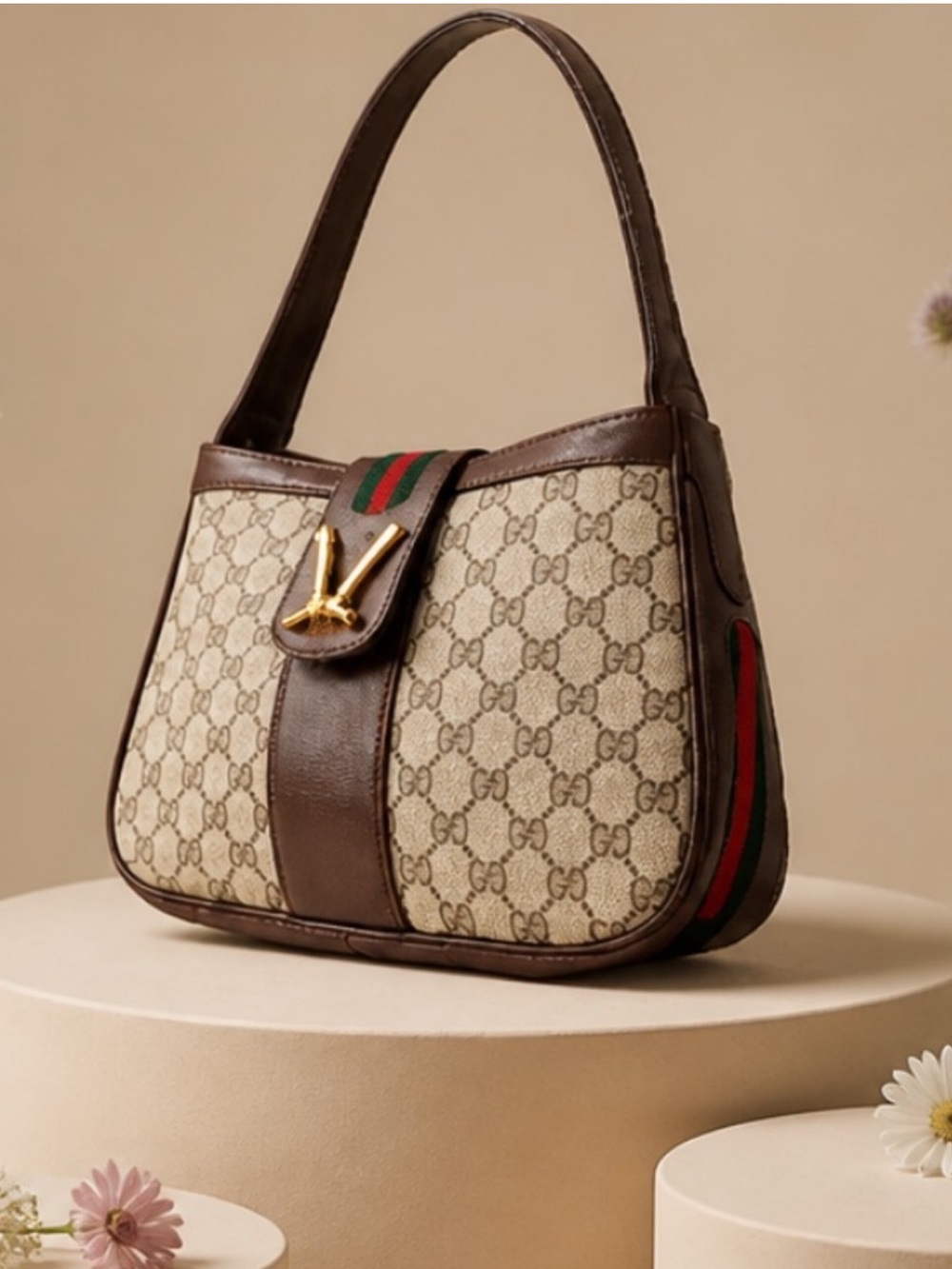 Authentic Gucci Supreme Sherry Line Leather Shoulder Bag.